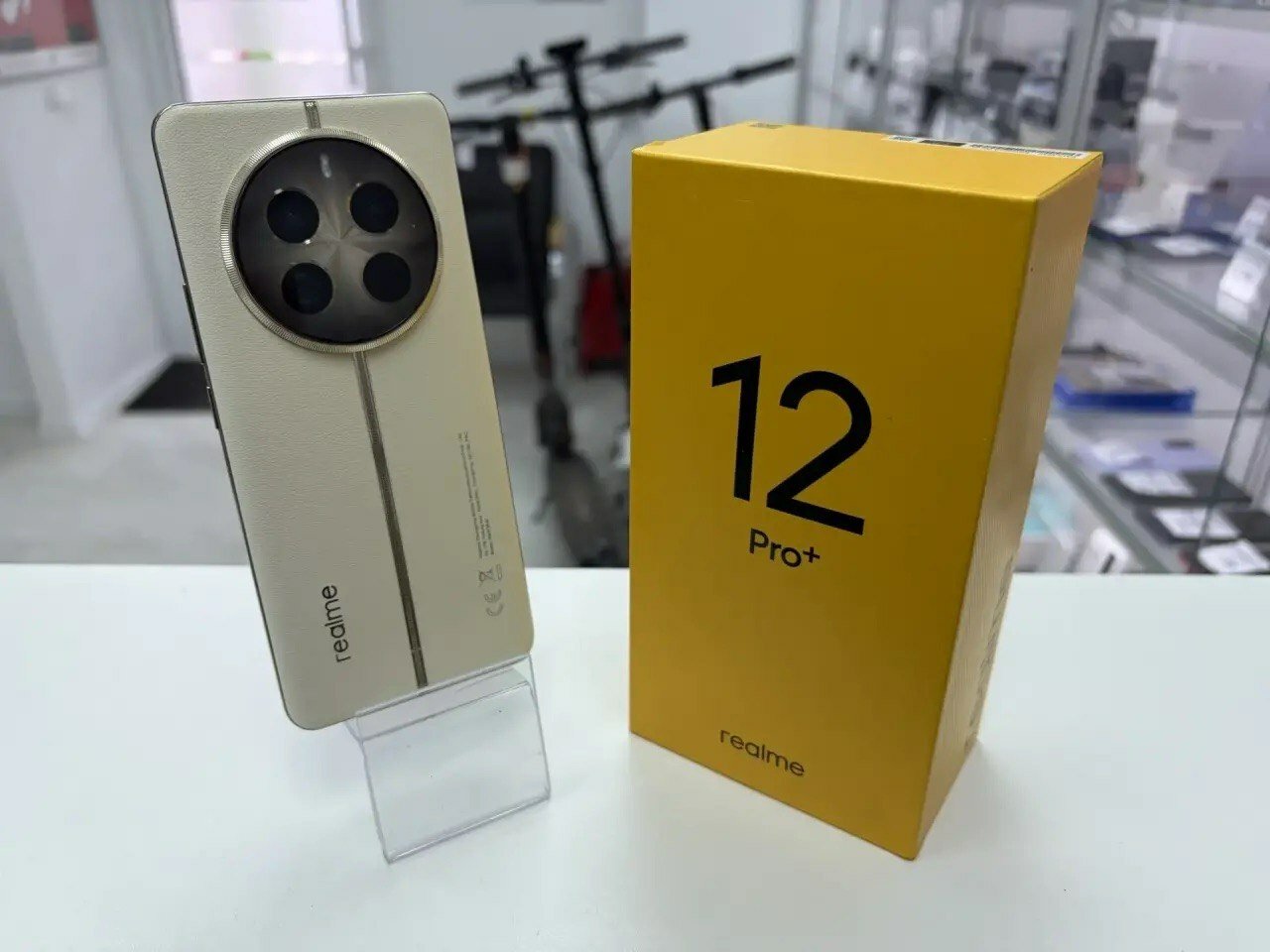 Realme 12 Pro+ — фото, цена, отзывы